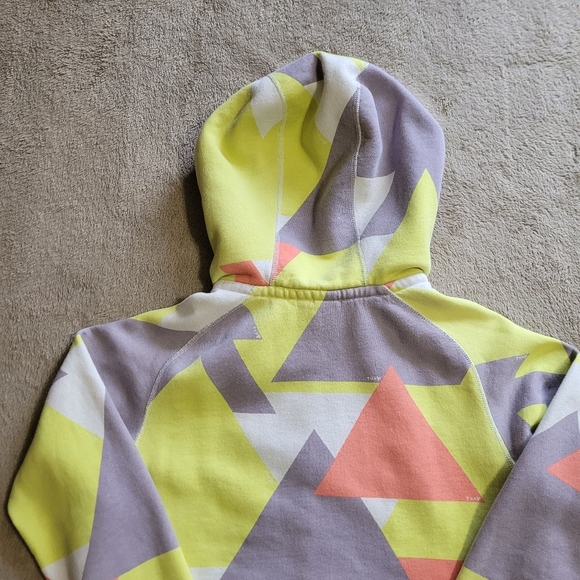 Aritzia TNA geometric print hoodie size medium - Picture 9 of 14